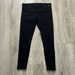 Aether Black Leggings Size 4 (Large)